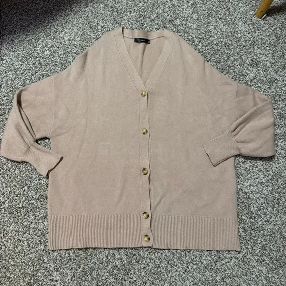 Zesica Chunky Cardigan - Picture 2 of 4